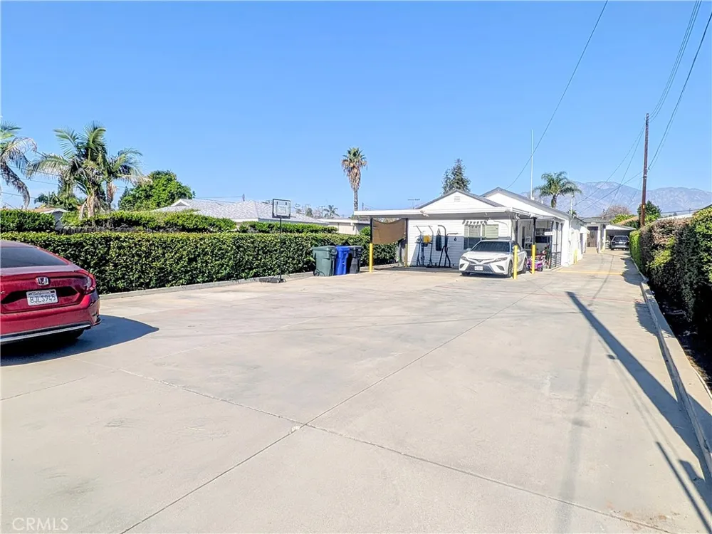 11125 Freer Street #B Temple City, CA 91780