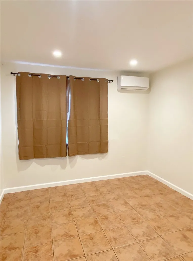 11125 Freer Street #B Temple City, CA 91780