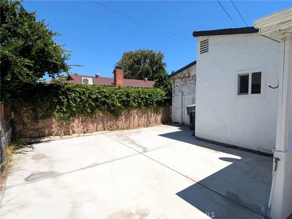 11125 Freer Street #B Temple City, CA 91780