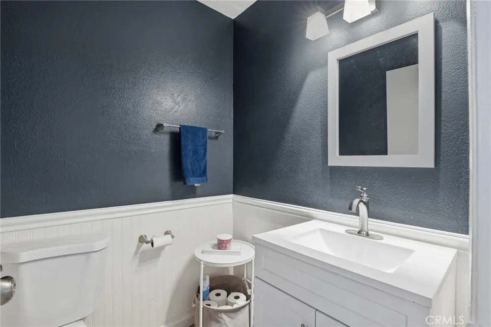 2971 Bradford #D Santa Ana, CA 92707