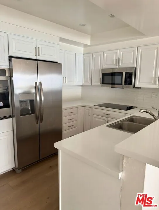 18071 Coastline Drive #16 Malibu, CA 90265