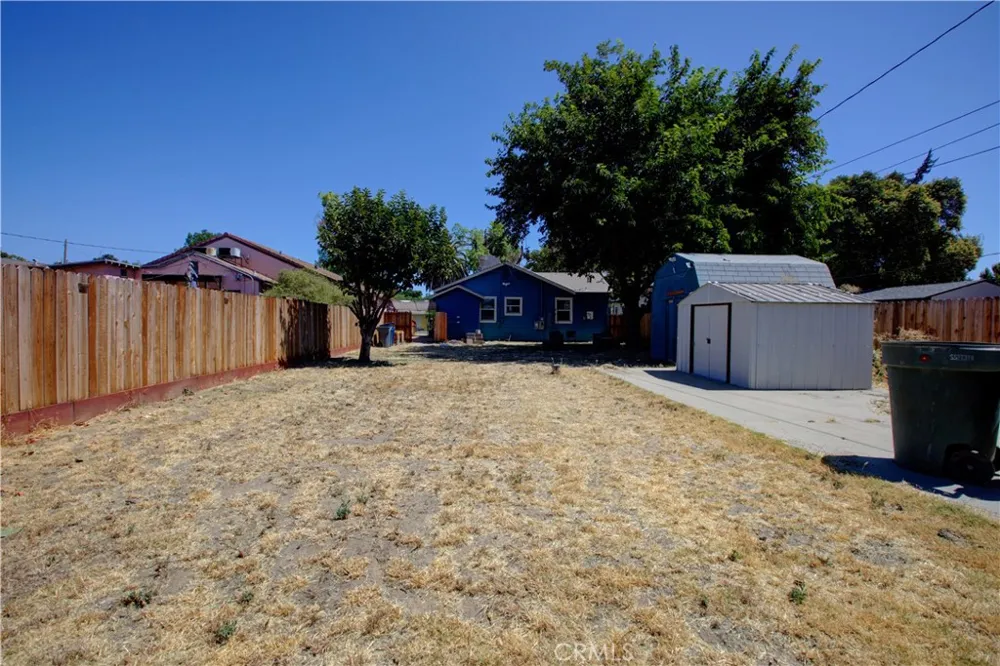 636 W 25th Merced, CA 95340