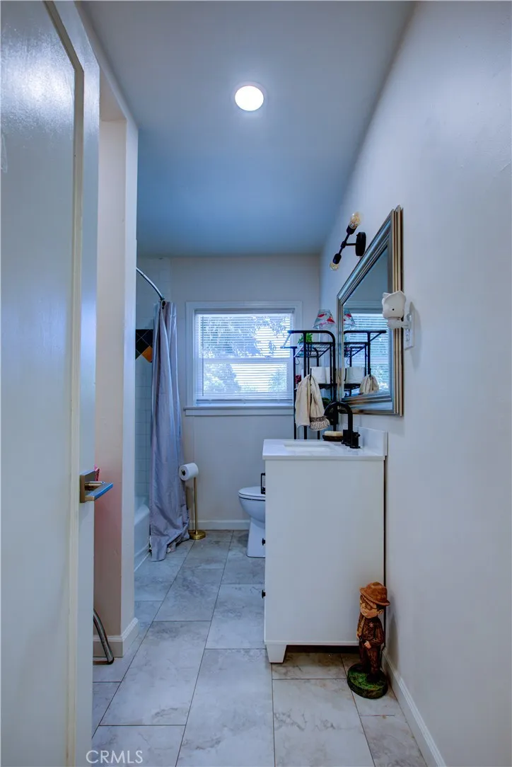 636 W 25th Merced, CA 95340