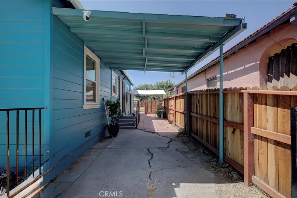 636 W 25th Merced, CA 95340