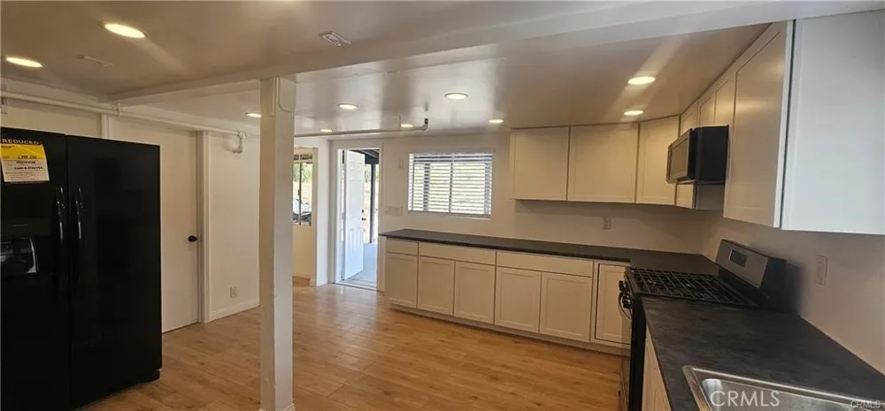 2100 S State Hemet, CA 92543