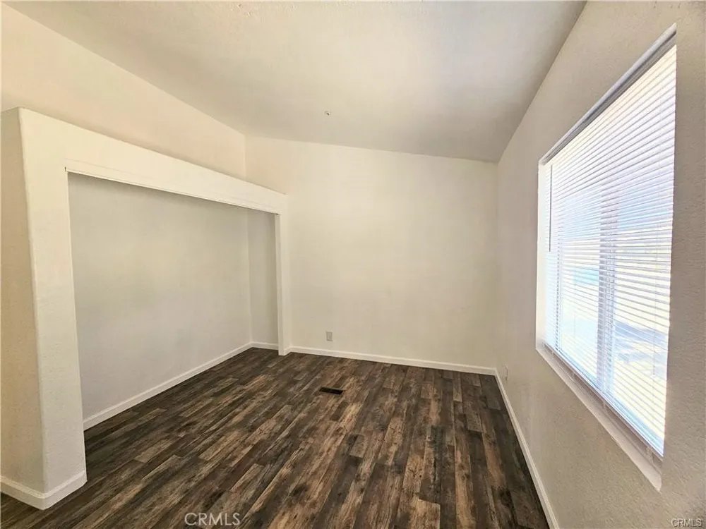 2100 S State Hemet, CA 92543
