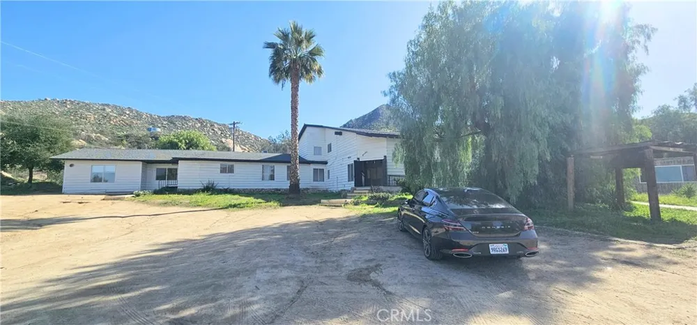 2100 S State Hemet, CA 92543
