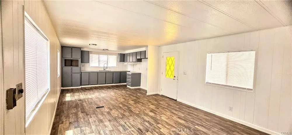 2100 S State Hemet, CA 92543