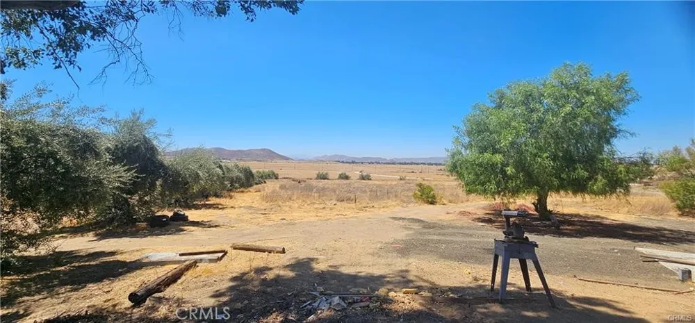 2100 S State Hemet, CA 92543