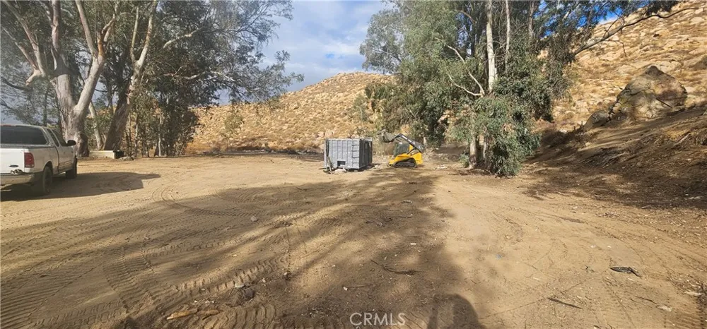 2100 S State Hemet, CA 92543
