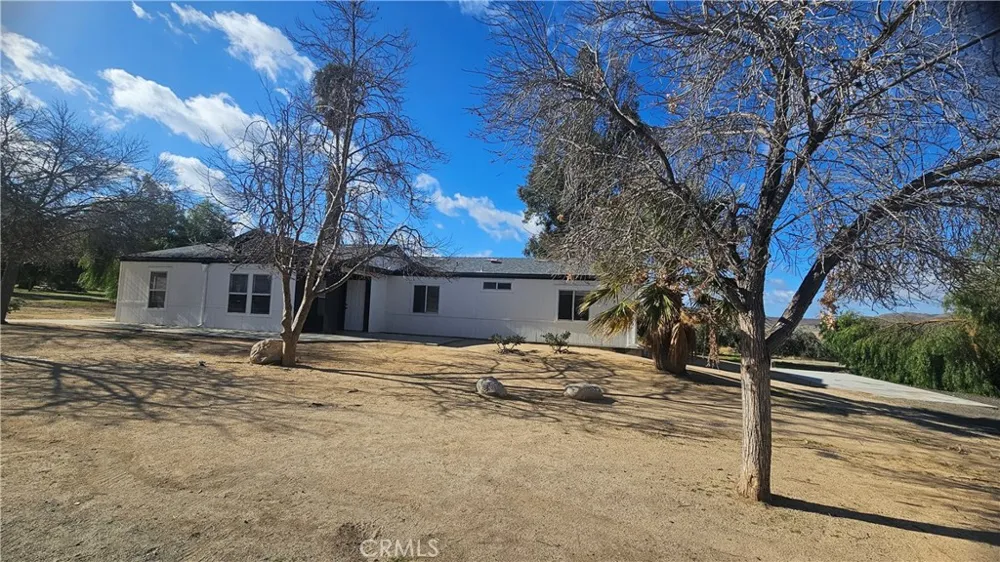 2100 S State Hemet, CA 92543