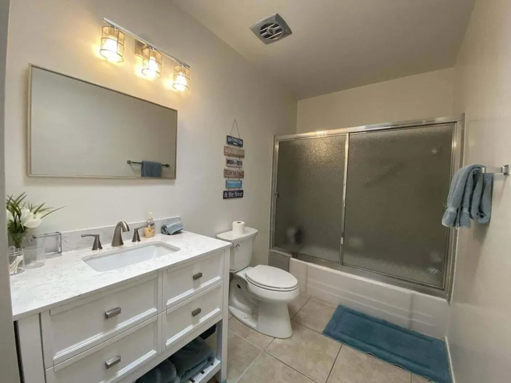 46023 Portola Avenue #17 Palm Desert, CA 92260