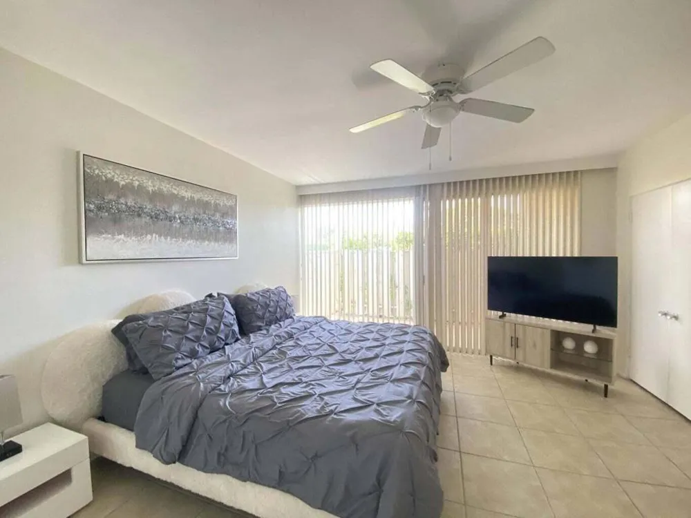 46023 Portola Avenue #17 Palm Desert, CA 92260