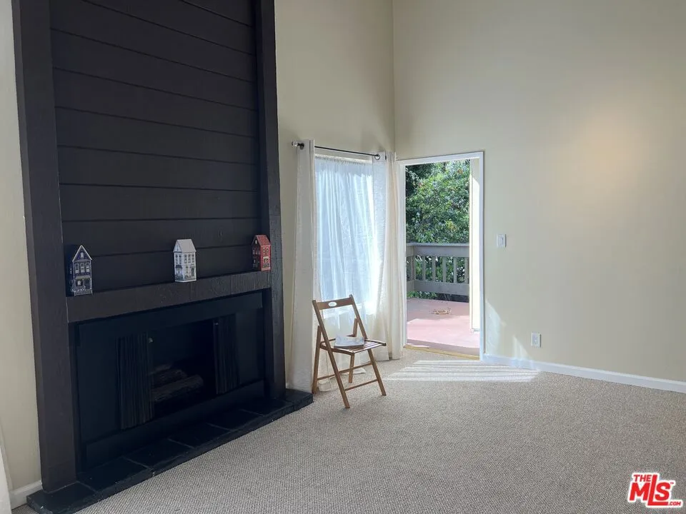 5045 Maytime Lane #119 Culver City, CA 90230