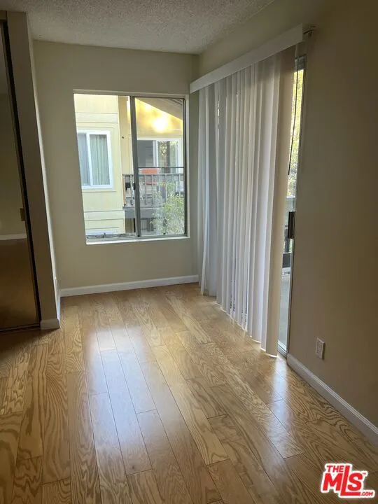 5045 Maytime Lane #119 Culver City, CA 90230