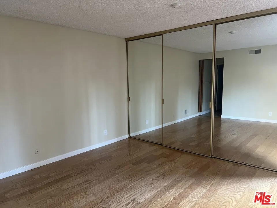 5045 Maytime Lane #119 Culver City, CA 90230