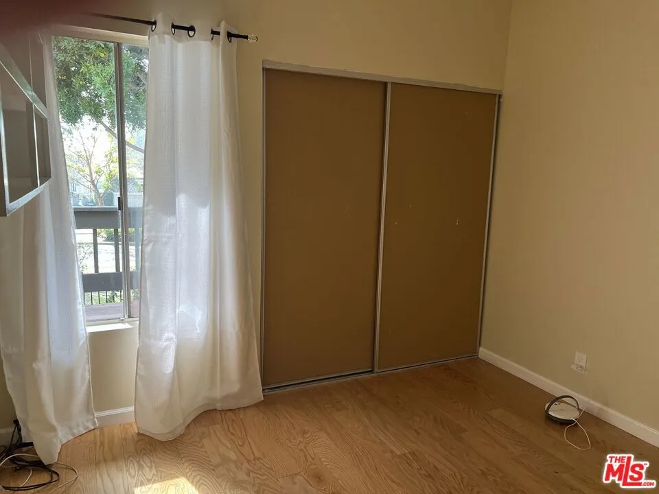 5045 Maytime Lane #119 Culver City, CA 90230