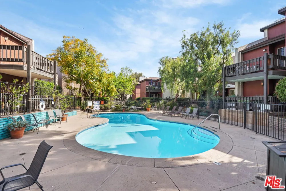 5045 Maytime Lane #119 Culver City, CA 90230