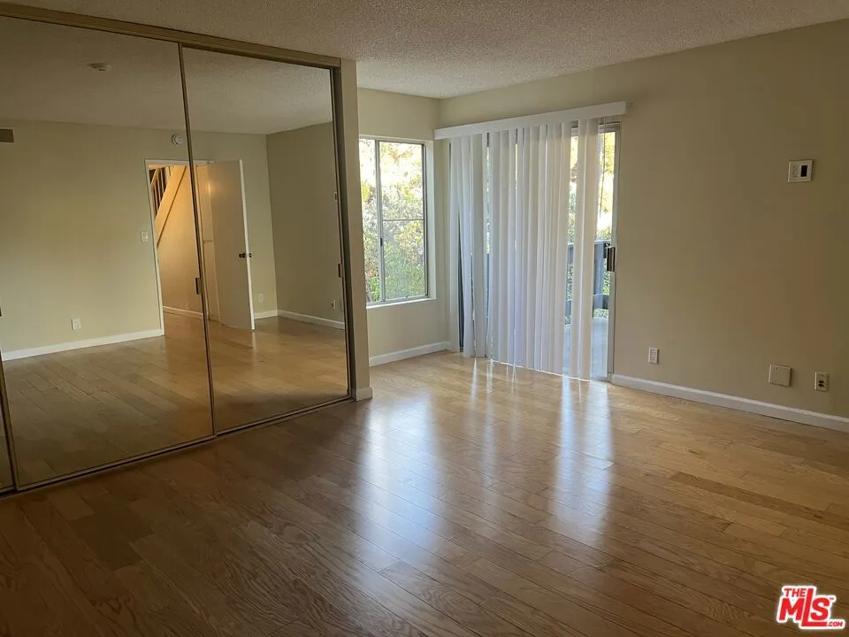 5045 Maytime Lane #119 Culver City, CA 90230