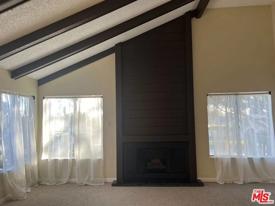 5045 Maytime Lane #119 Culver City, CA 90230