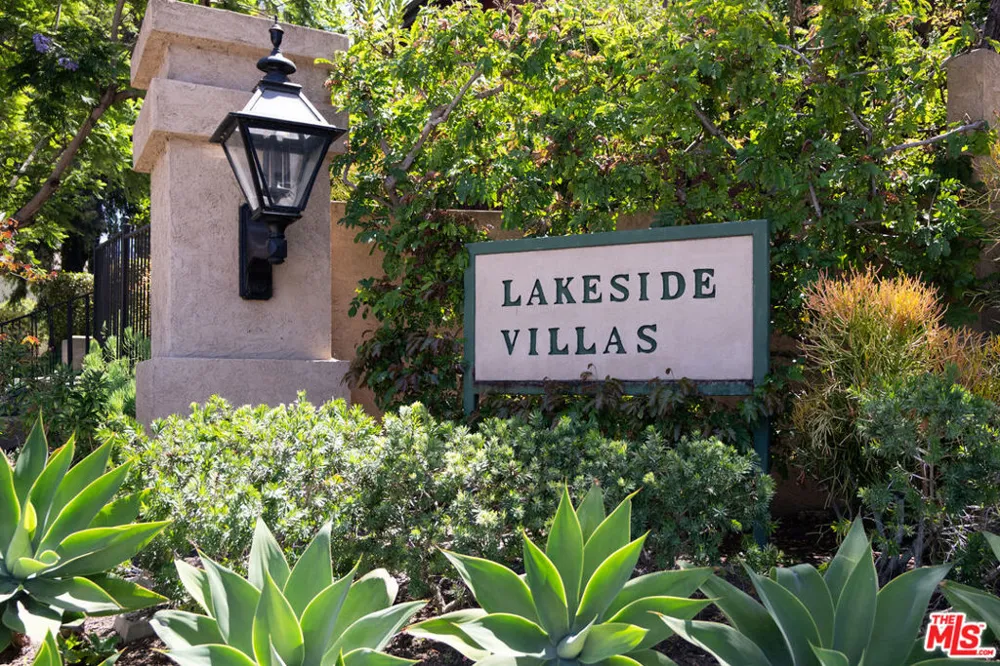 5045 Maytime Lane #119 Culver City, CA 90230