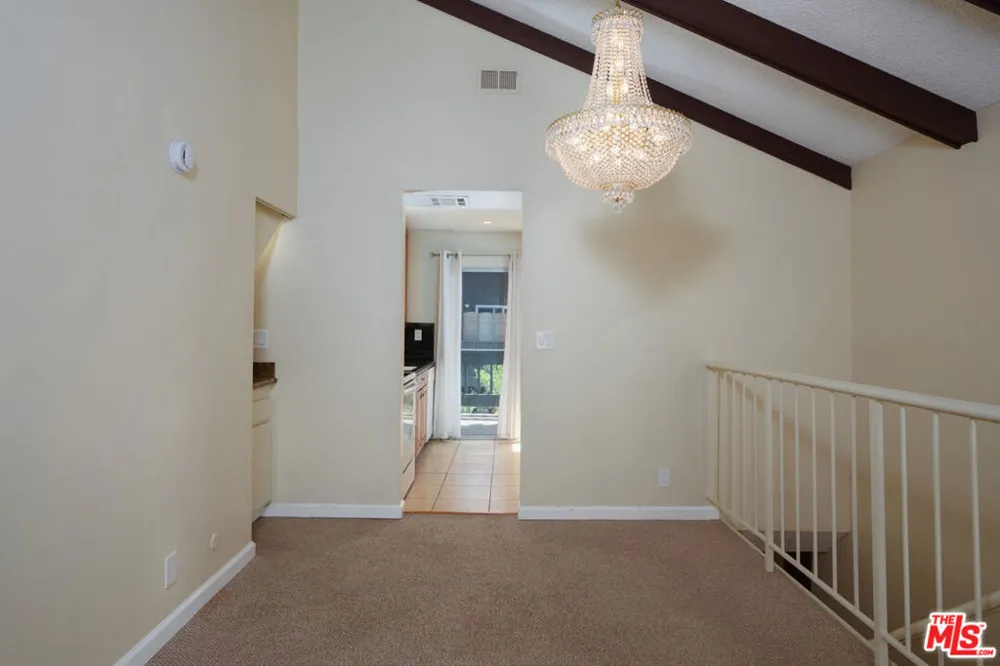 5045 Maytime Lane #119 Culver City, CA 90230