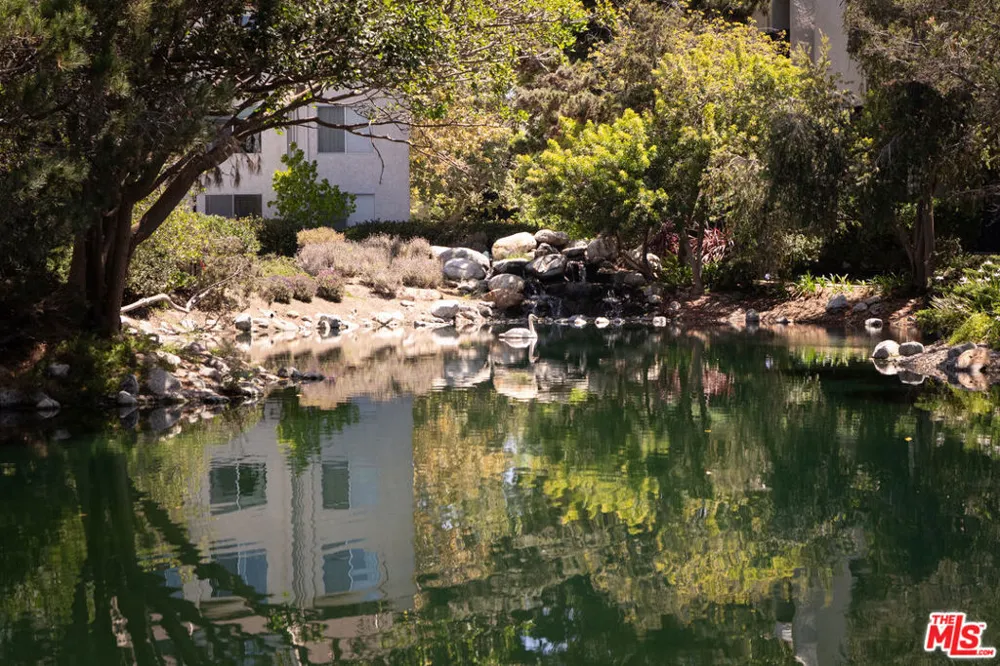 5045 Maytime Lane #119 Culver City, CA 90230