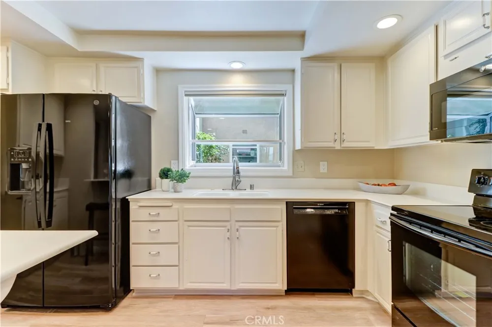 4010 Calle Sonora Oeste #1C Laguna Woods, CA 92637