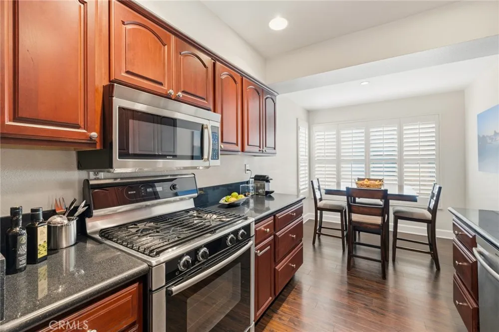 4231 Colfax Ave. #F Studio City, CA 91604