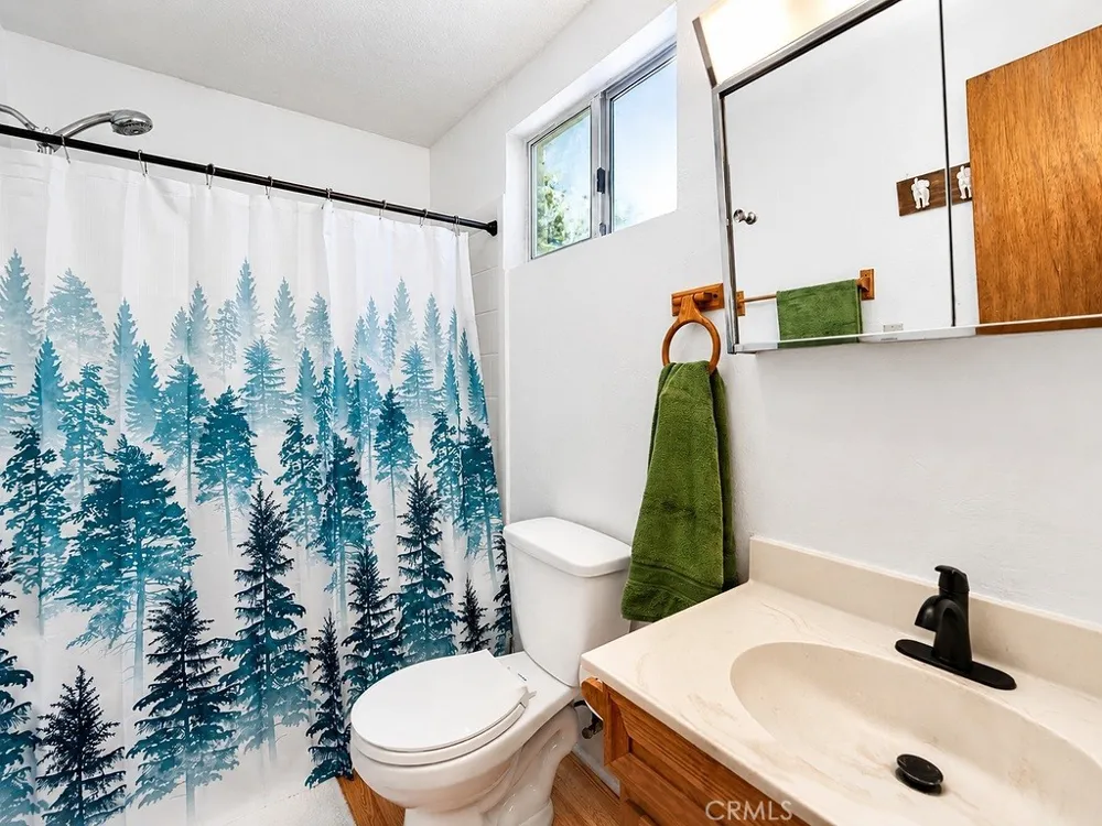 1412 Lassen Pine Mountain Club, CA 93222