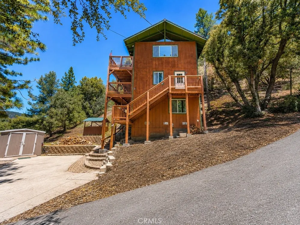 1412 Lassen Pine Mountain Club, CA 93222