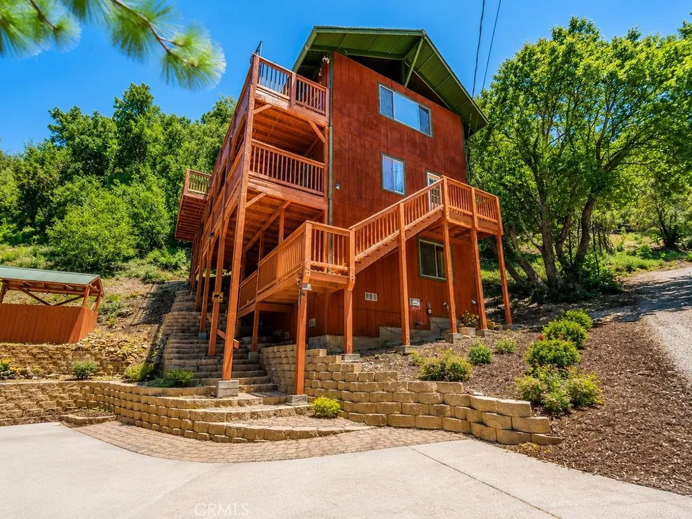 1412 Lassen Pine Mountain Club, CA 93222
