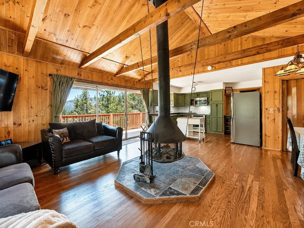 1412 Lassen Pine Mountain Club, CA 93222
