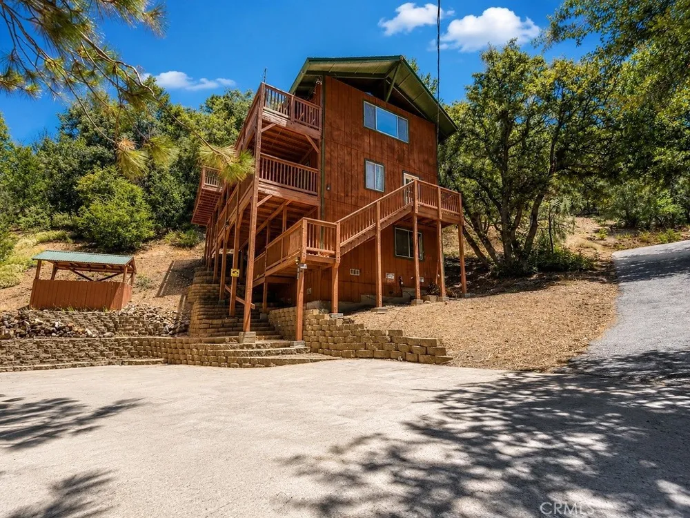 1412 Lassen Pine Mountain Club, CA 93222