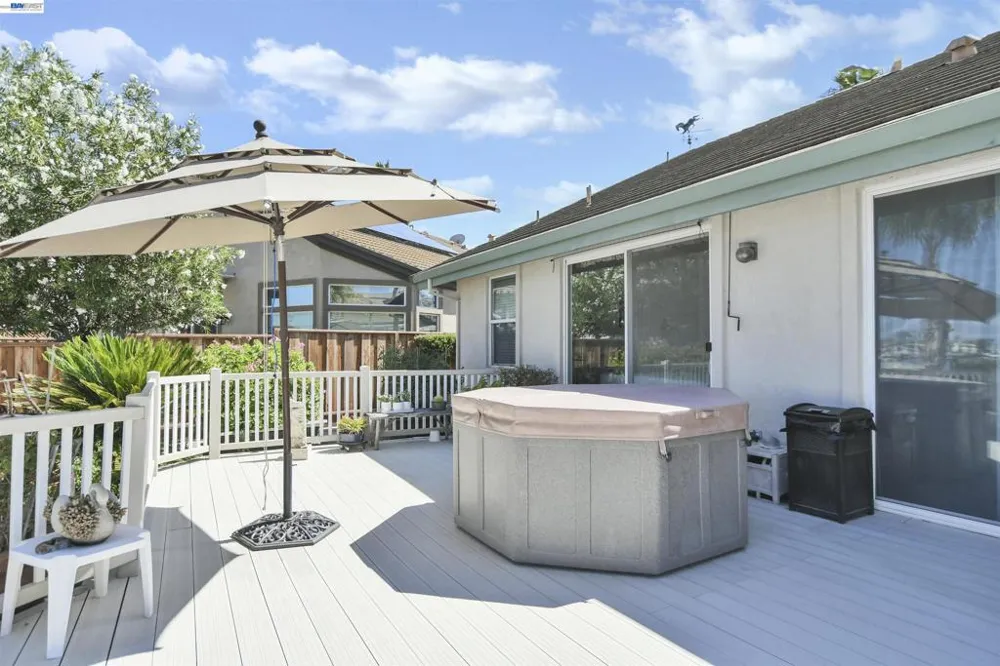 1989 Newport Dr Discovery Bay, CA 94505