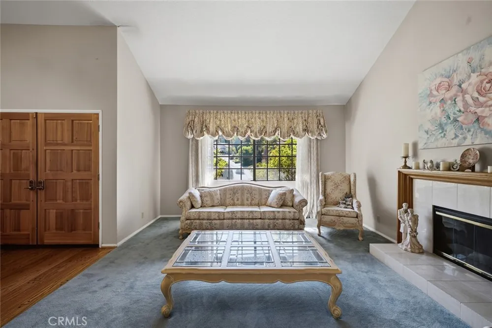 7278 Elmsbury Lane West Hills, CA 91307