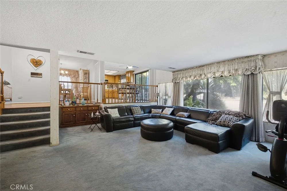 7278 Elmsbury Lane West Hills, CA 91307