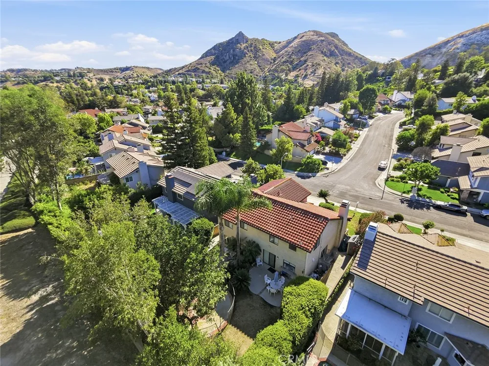 7278 Elmsbury Lane West Hills, CA 91307