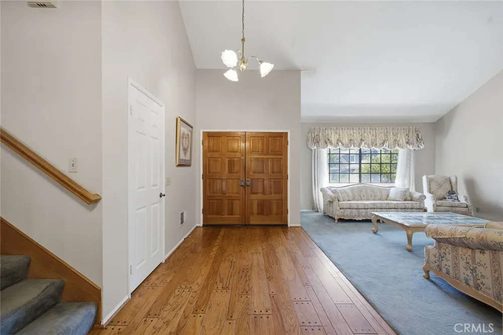 7278 Elmsbury Lane West Hills, CA 91307