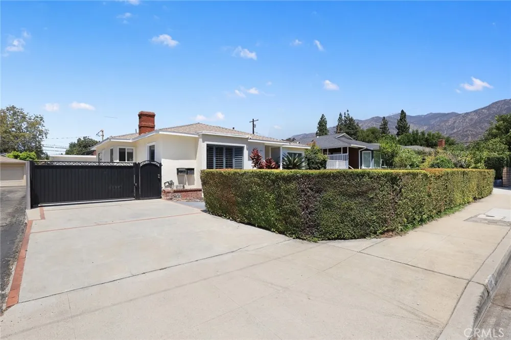 915 Santa Anita Arcadia, CA 91006