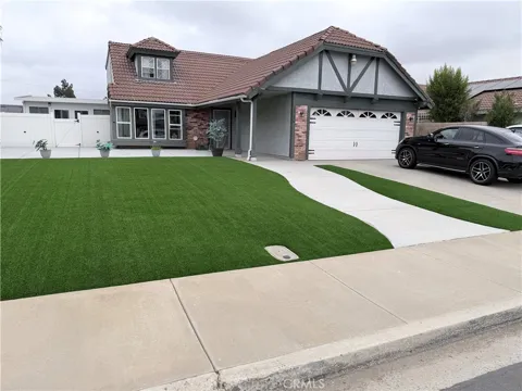25676 San Lupe