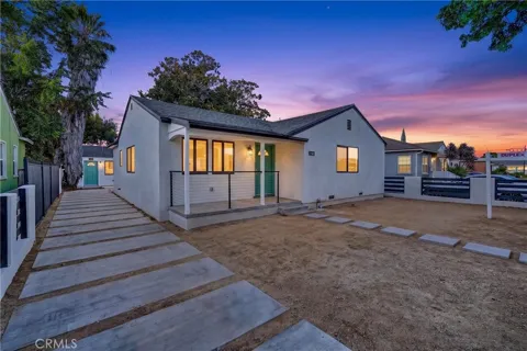 2106 W 94th Pl