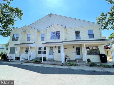 1326 CENTRAL AVENUE #B