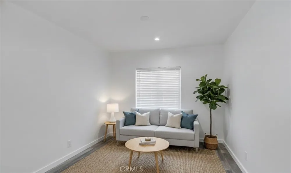 507 Sinaloa Pasadena, CA 91106