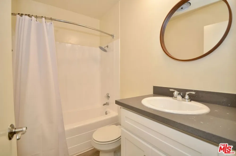 18069 Coastline Drive #10 Malibu, CA 90265