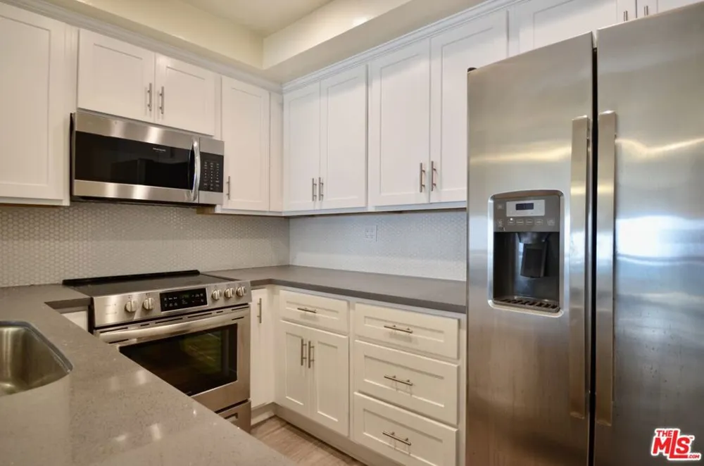 18069 Coastline Drive #10 Malibu, CA 90265