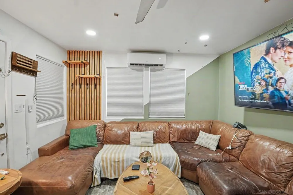1367 E Madison Ave El Cajon, CA 92021