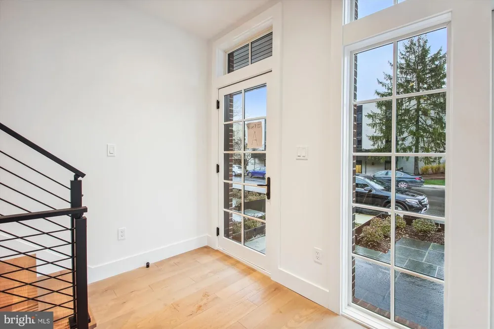 699 GIDDINGS AVENUE Annapolis, MD 21401