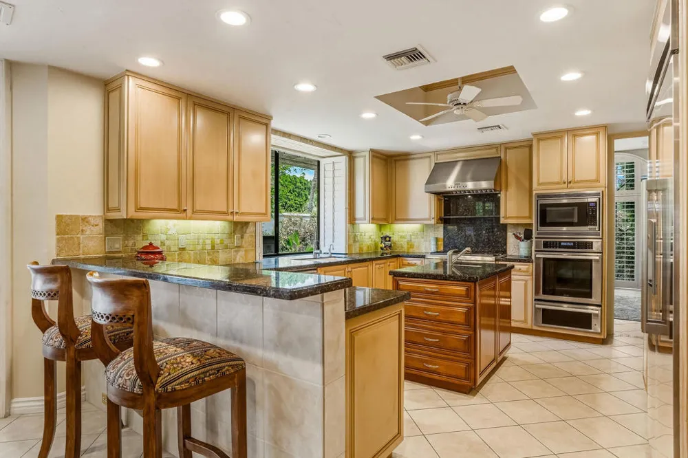 5 Stanford Drive Rancho Mirage, CA 92270
