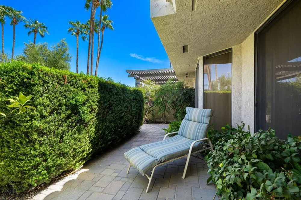 140 Columbia Drive Rancho Mirage, CA 92270